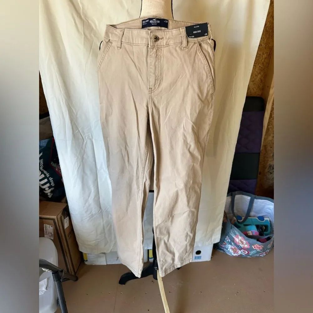 NWT Hollister Tan Pants